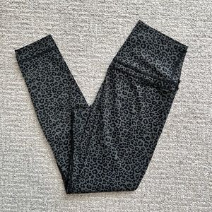 CRZ Yoga grey & black leopard leggings
